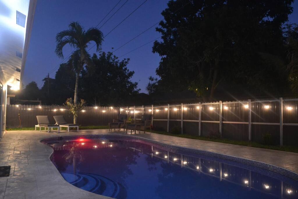 Spacious 4 Bedrooms, 2 Bathroom House With Pool Miramar Exterior foto